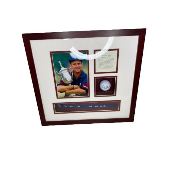 Payne Stewart Signed Photo, WWJD Bracelet, & National Golf Ball Framed - Picture 10 of 10